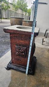 **STAND PASU / PEDESTAL HIASAN –** Cantik