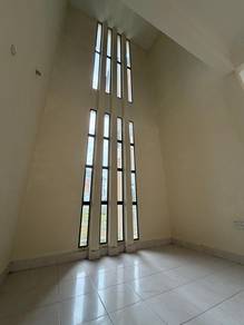2.5-storey Terraced House For Sale in Lumut,PRK