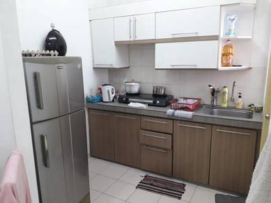 Service Residence For Sale in Casa Subang