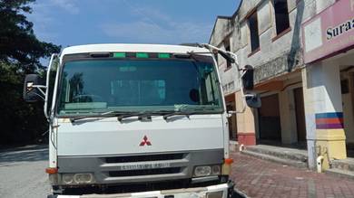 Mitsubishi Fuso Lori Untuk Dijual / Lorry for Sale