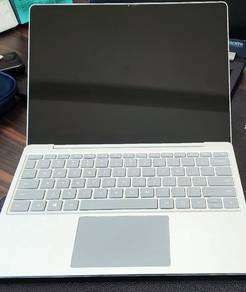 Surface Laptop Go