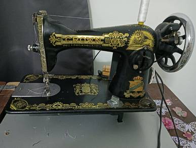 Mesin Jahit Vintage CROWN
