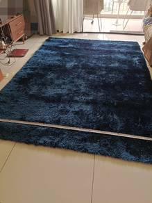Nordic Style Rug – Good Condition