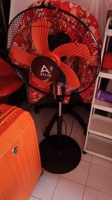 Orange Fan