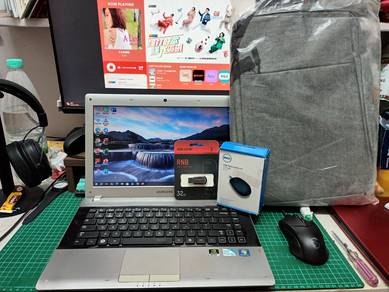 SAMSUNG RV411 utk dijual