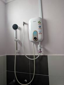 Midea Water Heater with Pump MWH-38U3-SL