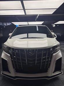 Toyota Alphard in Damansara Utama, SGR