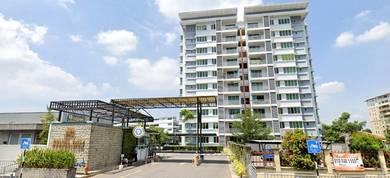 Condominium For Sale in Delima Emas Condominium