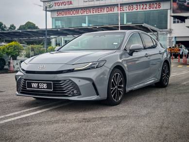 Toyota Camry HEV in Telok Panglima Garang, SGR