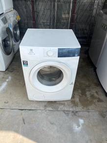 Electrolux dryer air vented pengering baju 7.5k