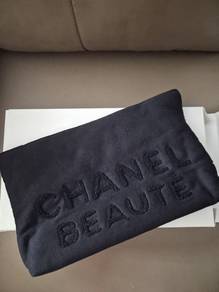 Chanel beauty pouch