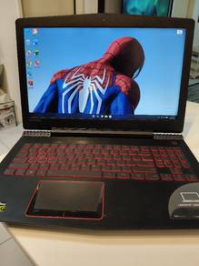 Laptop Gaming Padu Ram 16gb