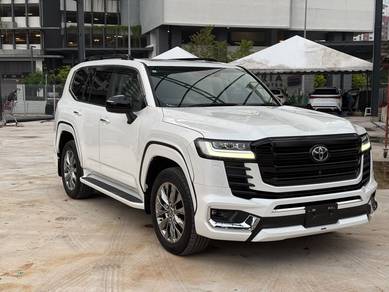 2023 Toyota Land Cruiser ZX