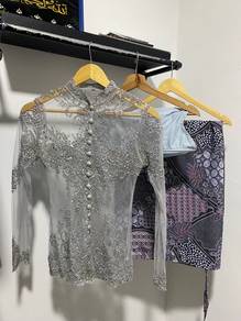 Kebaya Preloved