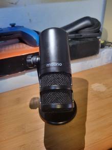 Maono PD100 XLR Dynamic Microphone