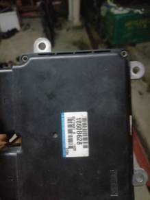 Mitsubishi Engine Control Module 1860B628 ecu ecm