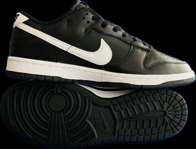 Size 10 UK Nike Dunk Low Retro Shoes Sneakers