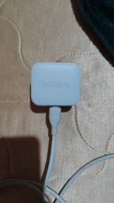 Pengecas iPhone 