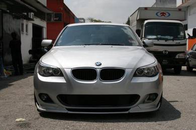 BMW E60 M5 bodykit BMW E60 M5 FRONT LIP CF