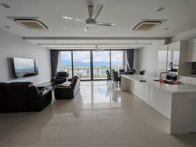 Condominium For Rent in Harrington Suites