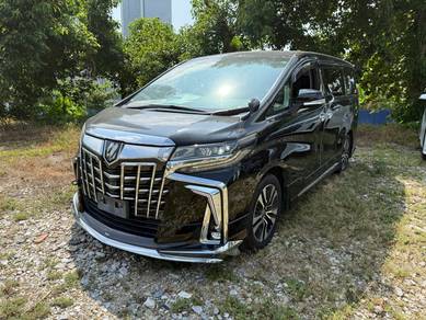 Toyota Alphard SC in Damansara, KUL