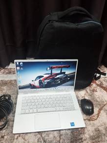 Laptop Dell I5-1135G7 8gb 512gb ssd keyboard lampu