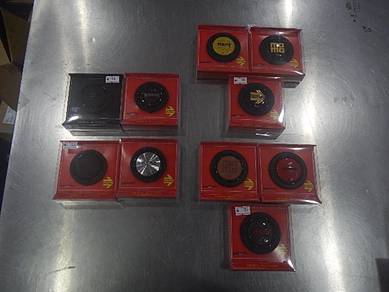 Momo Horn Button Ek9 Gk5 Dc2 Fd2 Fk8 FL5 Ge8 Evo 9