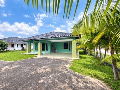 Bungalow House For Sale in Kuantan,PHG