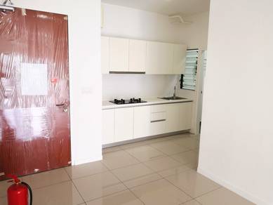 Condominium For Sale in The Greens (Residensi Hijauan) @ Subang West