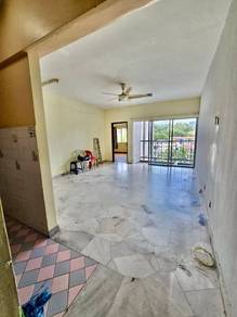 Condominium For Sale in Menara Alpha
