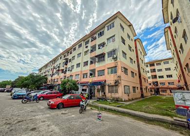Apartment For Sale in Pangsapuri Pendamar B