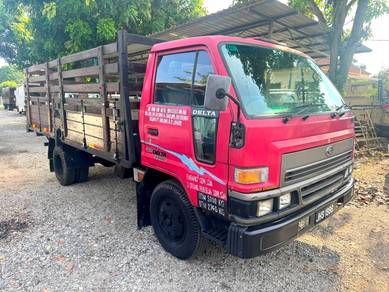 Daihatsu Delta V116 5000kg cargo am