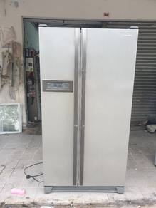 Samsung side by side doors refrigerator fridge