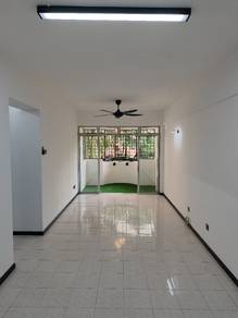 Apartment For Sale in Vista Seri Putra Apartments