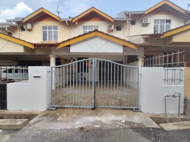 2-storey Terraced House For Sale in Balok,PHG