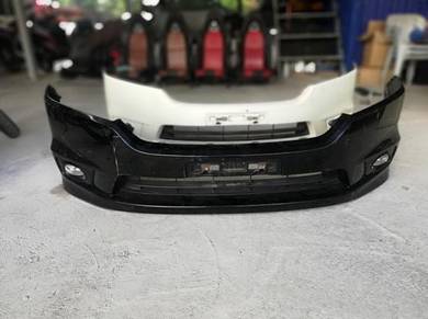 Honda stream rn6 pfl front bumper w foglamp