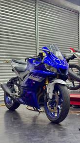 Yamaha R25