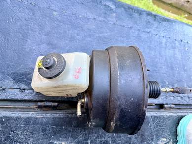 Master Pump & brake booster LC80