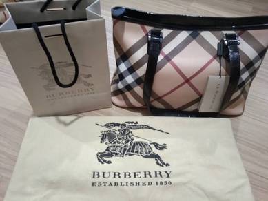 Brand New Burberry Totebag