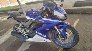 Yamaha R15