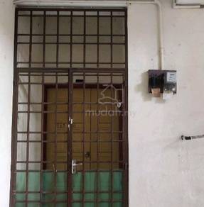 Room in Bayan Lepas, PNG