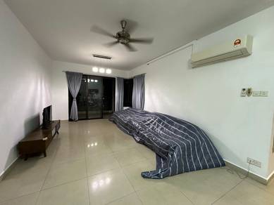 Condominium For Rent in Royal Domain Sri Putramas 2