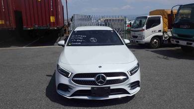 Mercedes Benz A180 180 TURBO AMG (CBU) in Ampang Hilir, KUL