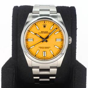 Rolex Oyster Perpetual 41 Yellow 124300 GW67