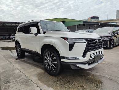 Lexus GX 550 LUXURY+ in Sungai Besi, KUL