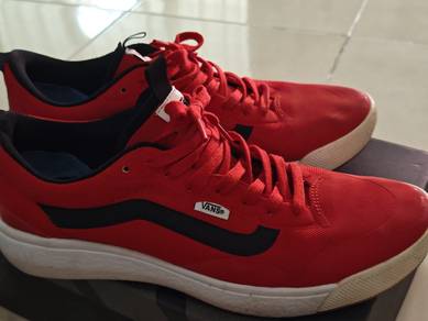 Pre Loved Vans Ultrarange Red Black Sneakers