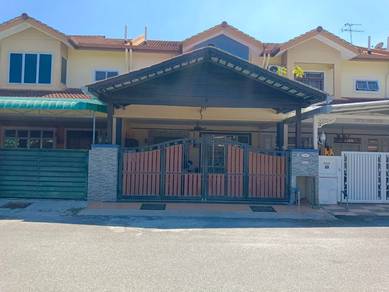 2-storey Terraced House For Sale in Banting,SGR