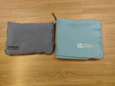 2 pcs Fleece Blanket Pillow