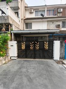 3-storey Terraced House For Sale in Ampang,SGR