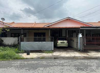 Terraced House For Sale in Papar,SBH